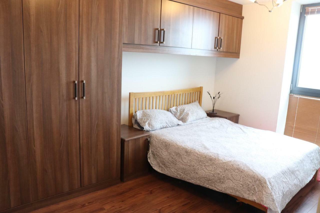 לונדון Premium Waterside Apartment מראה חיצוני תמונה